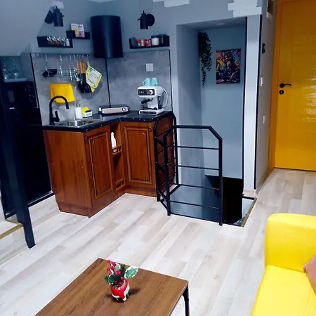 Industrial Art - Center - Free Vouchers & Gift Apartman *