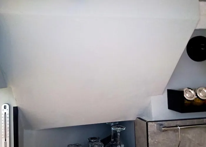 Industrial Art - Center - Free Vouchers & Gift ソフィア